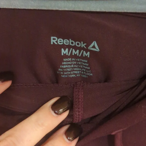 Reebok lightweight hoodie, Size M - Picture 3 of 9
